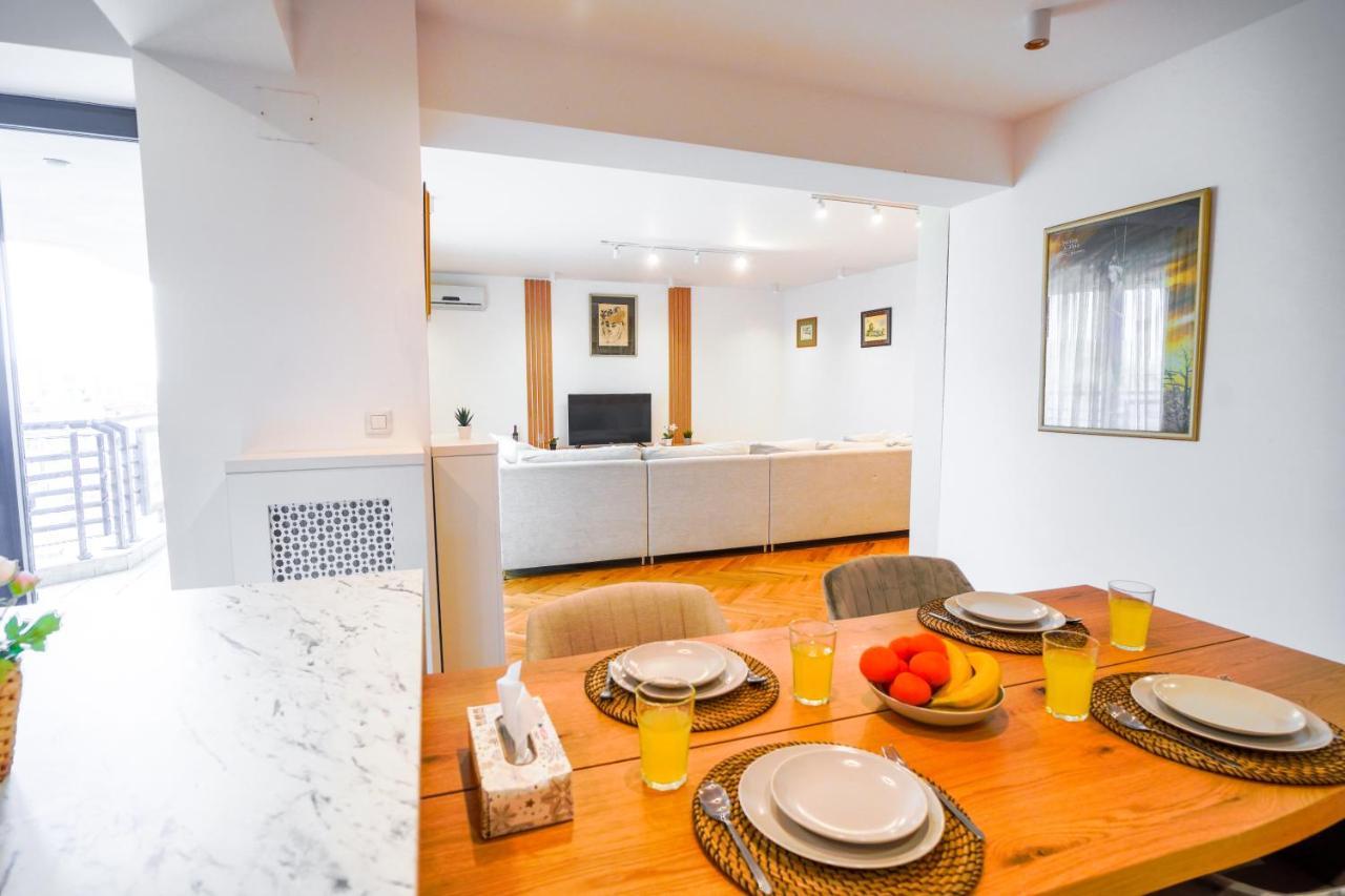 Luxury Central Park Apartment Bucharest Exterior photo